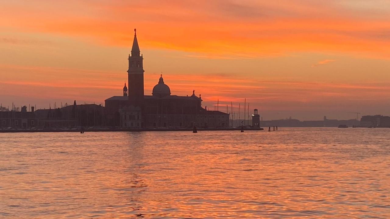 Апартаменти Sogno Veneziano Екстер'єр фото